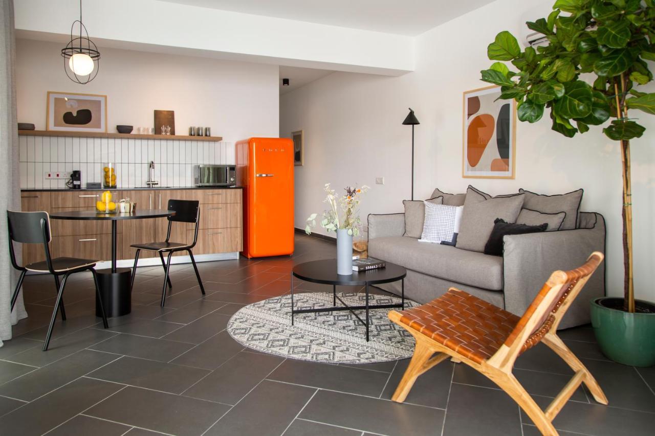 Liv Urban Suites Larnaca Eksteriør billede