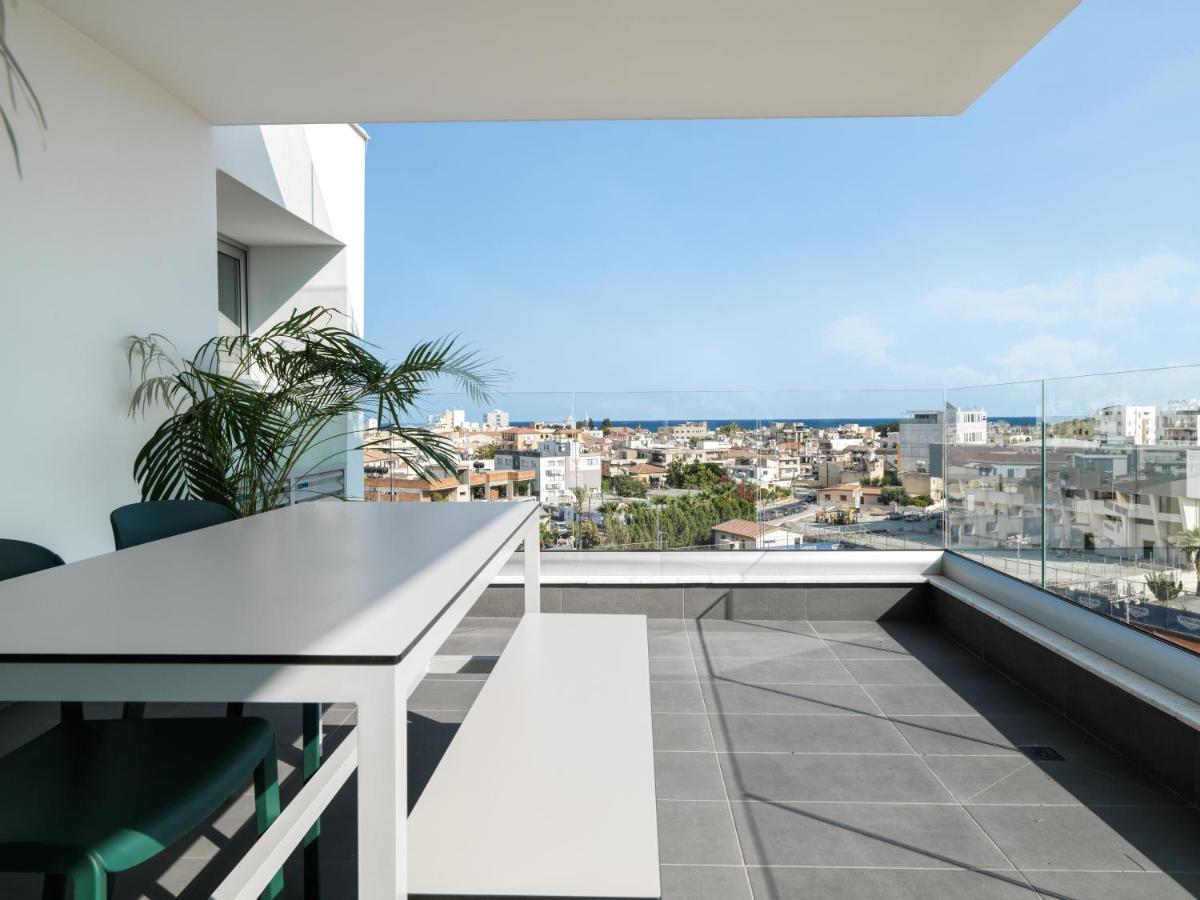 Liv Urban Suites Larnaca Eksteriør billede