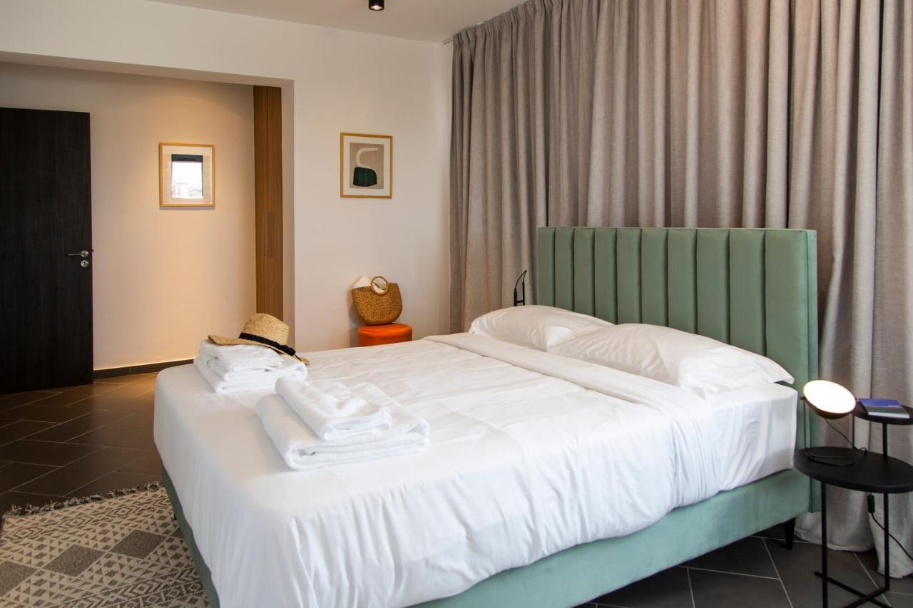 Liv Urban Suites Larnaca Eksteriør billede
