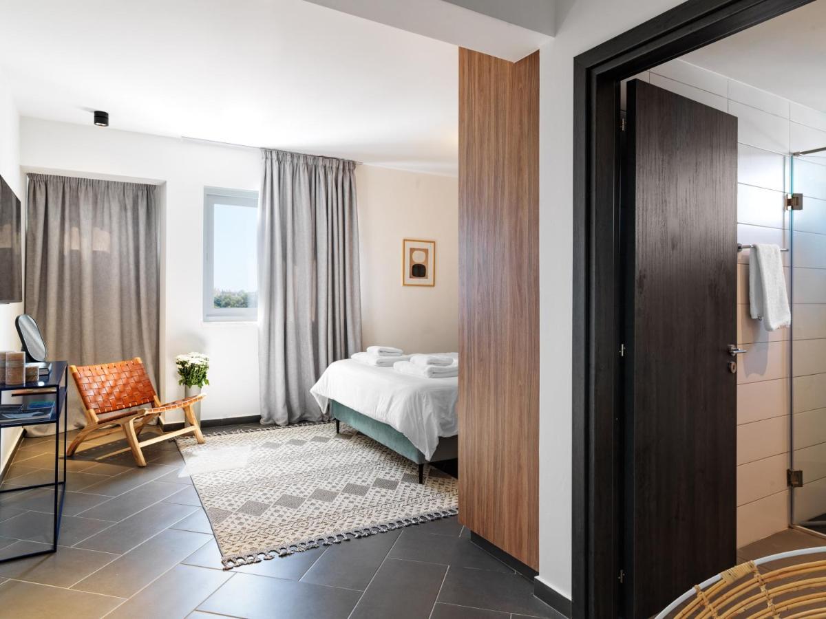 Liv Urban Suites Larnaca Eksteriør billede