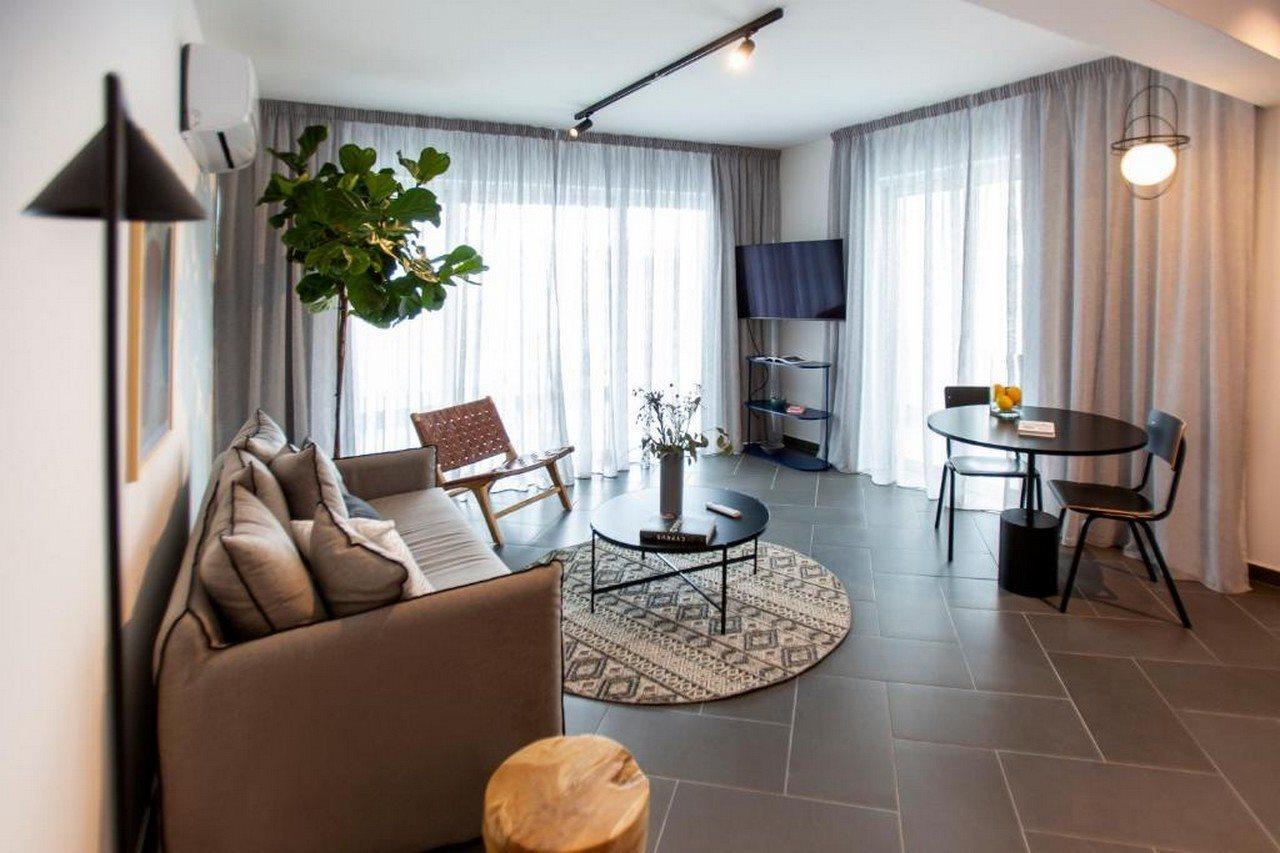 Liv Urban Suites Larnaca Eksteriør billede